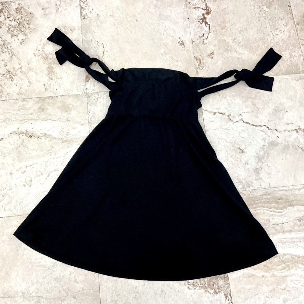 Cool PINK BLUSH Black Off of the shoulder tie Dress Size XL